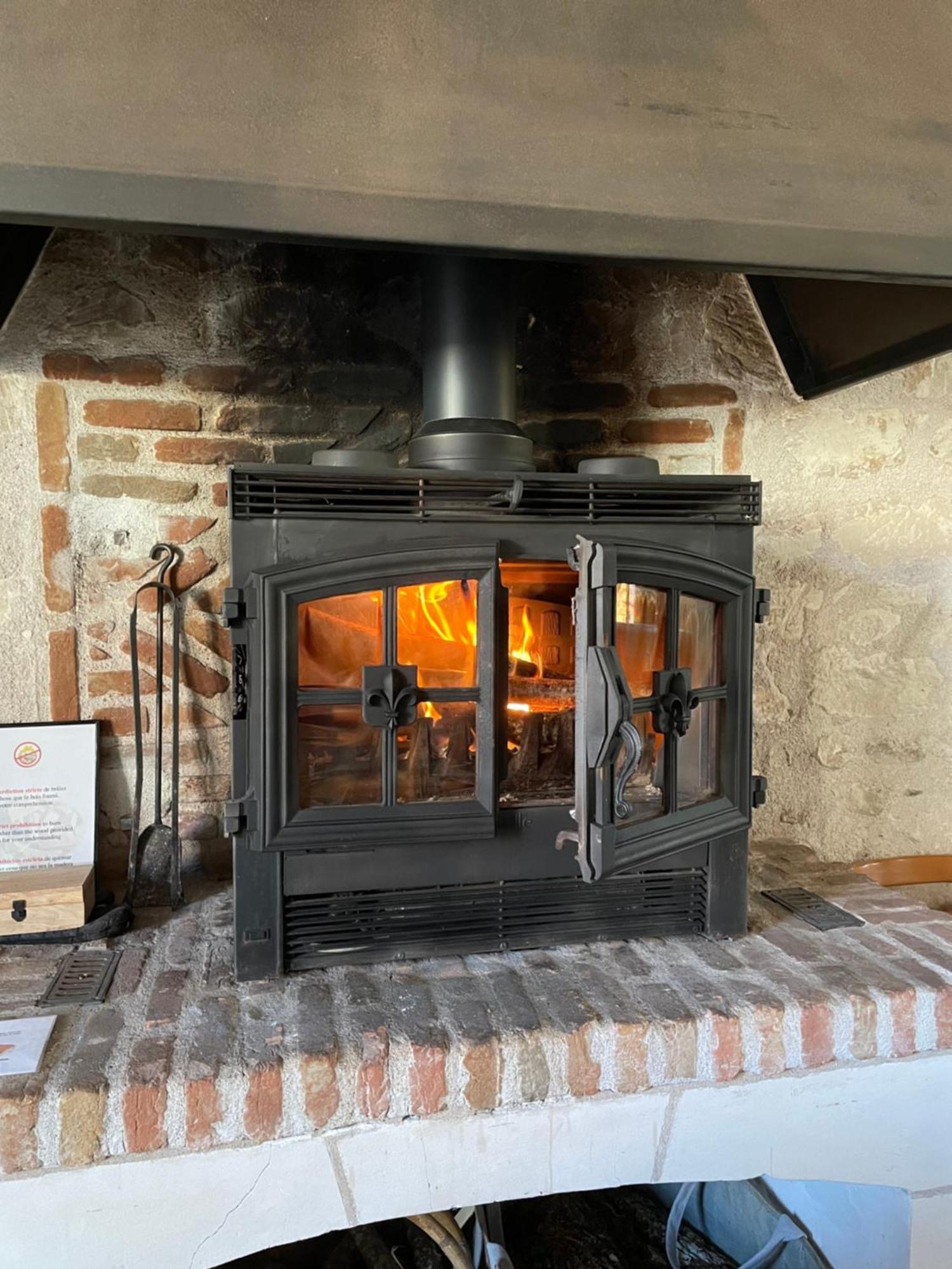 מלון Châteauvieux Le Relais, La Dormance, Le Bois Dormant מראה חיצוני תמונה