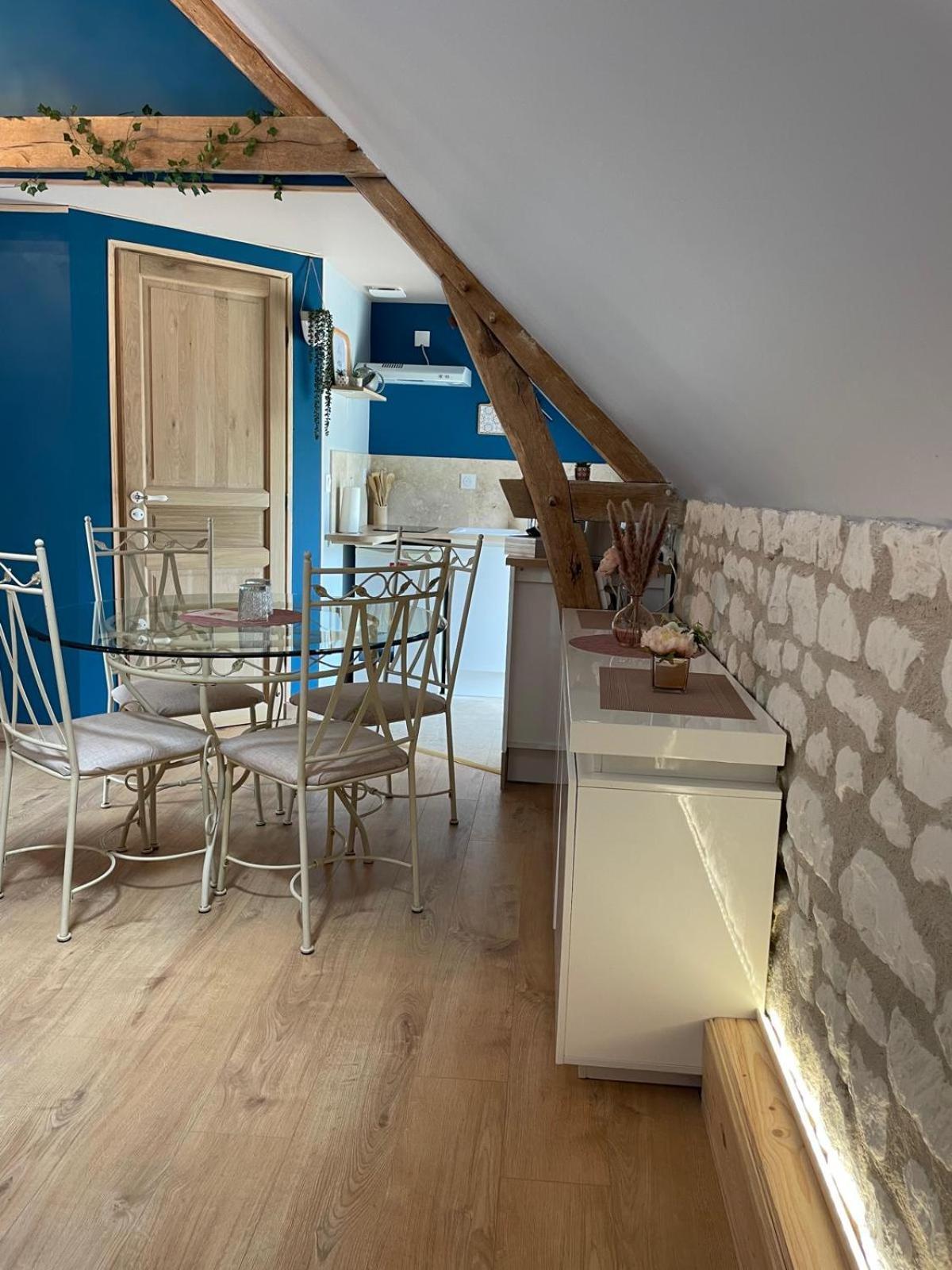 מלון Châteauvieux Le Relais, La Dormance, Le Bois Dormant מראה חיצוני תמונה