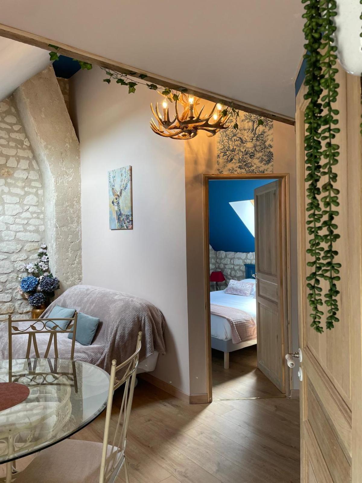 מלון Châteauvieux Le Relais, La Dormance, Le Bois Dormant מראה חיצוני תמונה